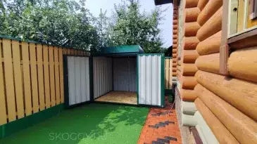 Два хозблока для садовой техники и инвентаря в двойной расцветке в дер. Лужки, Краснопахорский р-н, Троицкий адм.окр, г. Москва